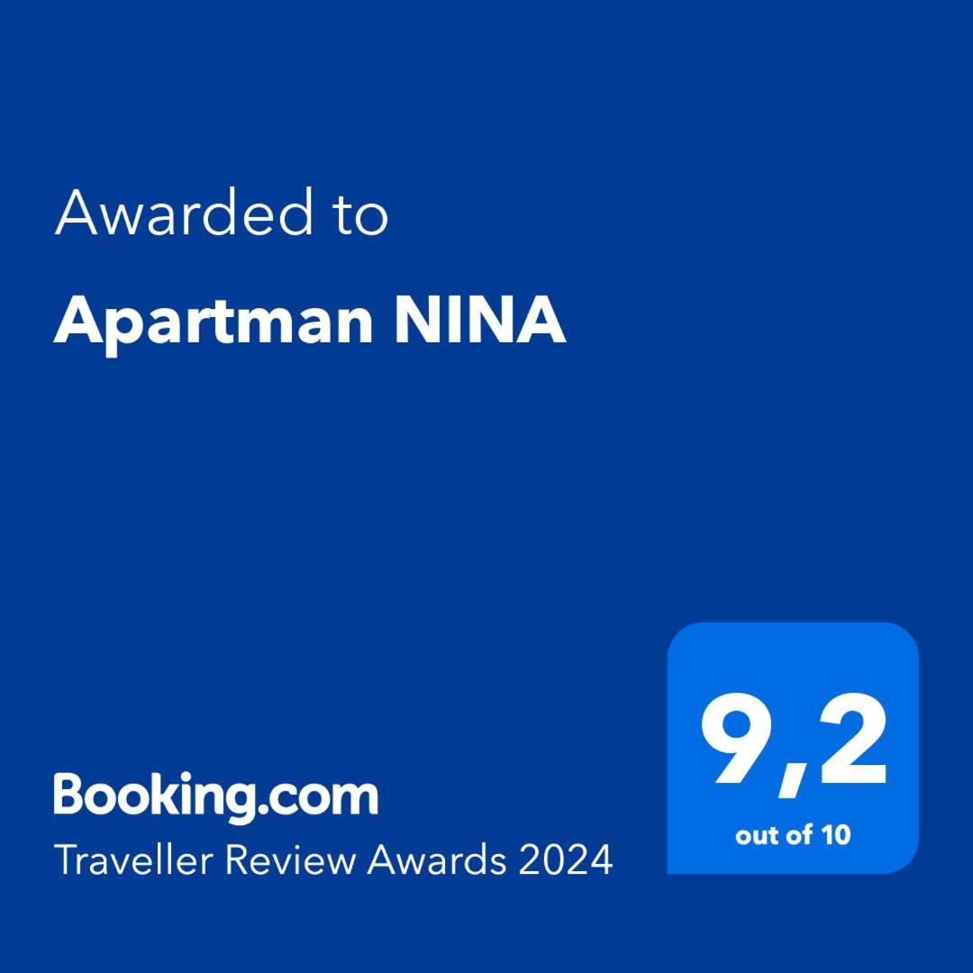 Apartman Nina Licko Petrovo Selo Exterior foto